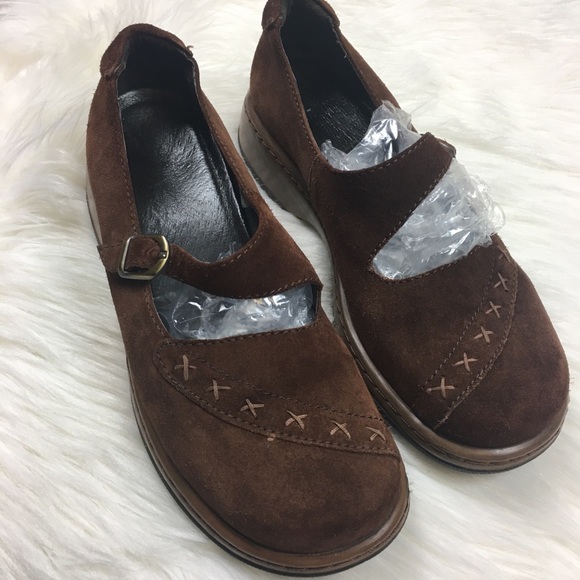 Dansko Shoes - Dansko brown suede Mary Jane janes size 39